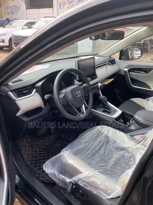 Toyota RAV4 2024 Black