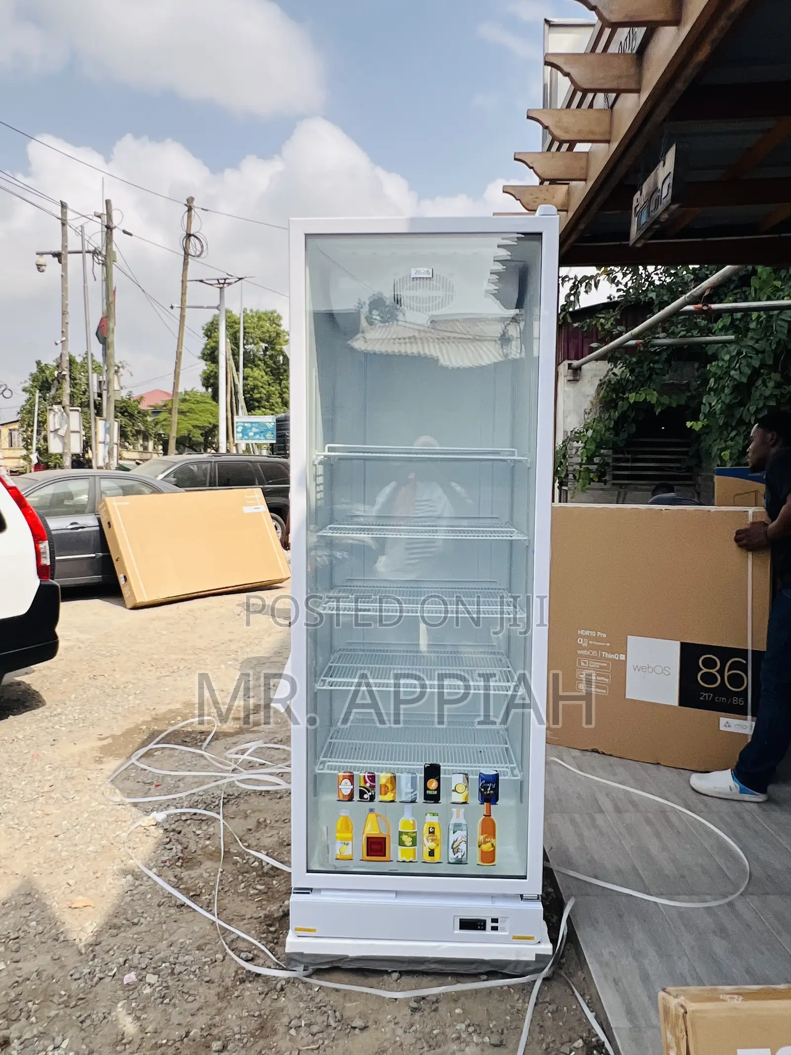 Long Lasting Zara-600dfg 1 Door Electric Display Fridge(591liters) 