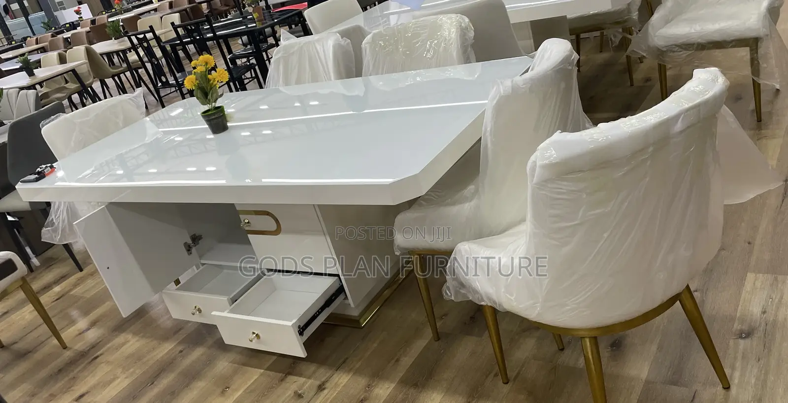 Dining Table 1+6