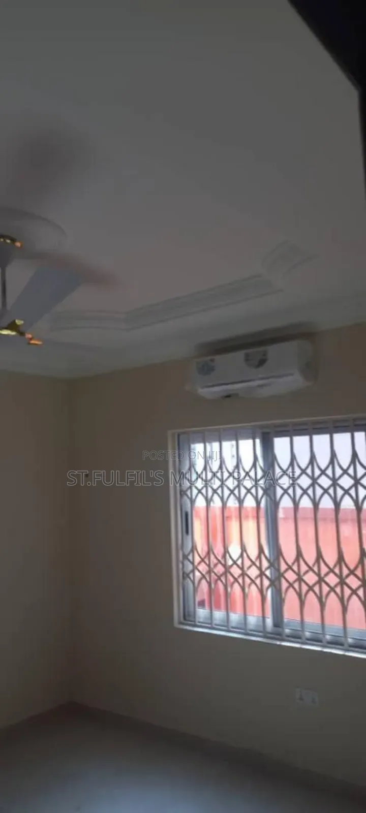 3bdrm House in Lakeside, Ashaley Botwe for rent