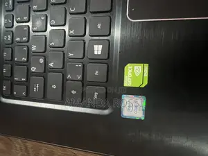 Laptop Acer Aspire E5-774G 8GB Intel Core i3 HDD 1T