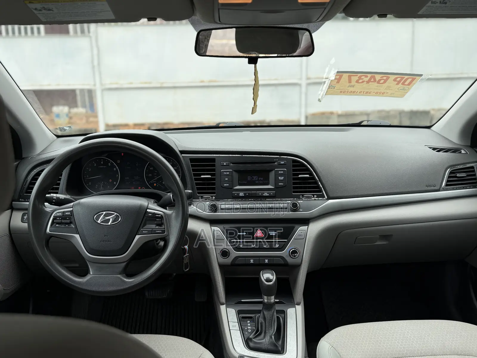 Hyundai Elantra ECO Sedan FWD (1.4L 4cyl 7A) 2017 Gray