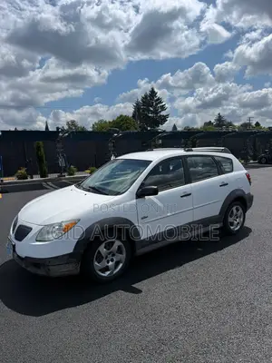 Pontiac Vibe 2008 White