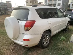 Toyota RAV4 2007 White