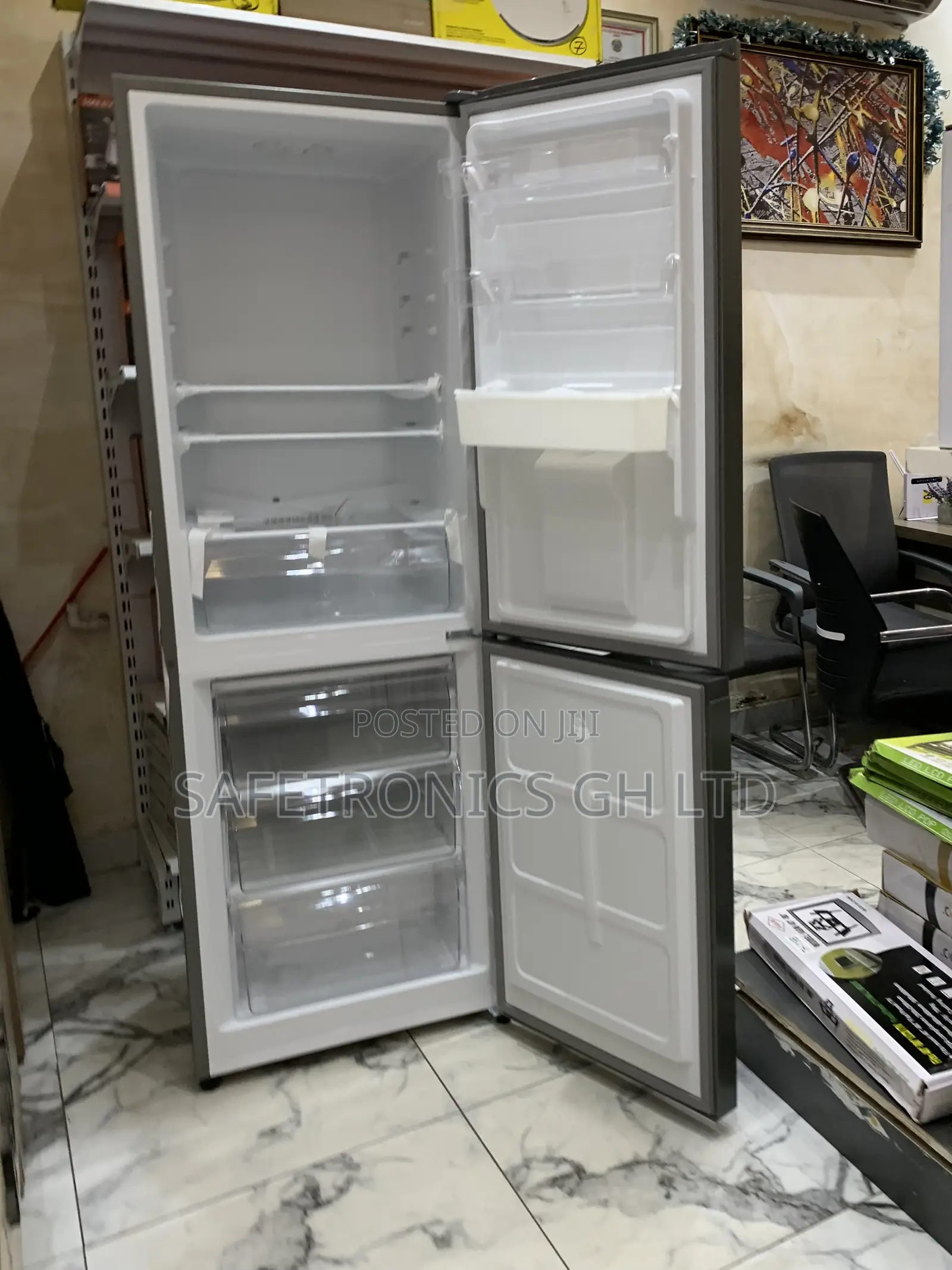 Newly Approved Zara-40bwd Bottom Mount 300l Electric Fridge