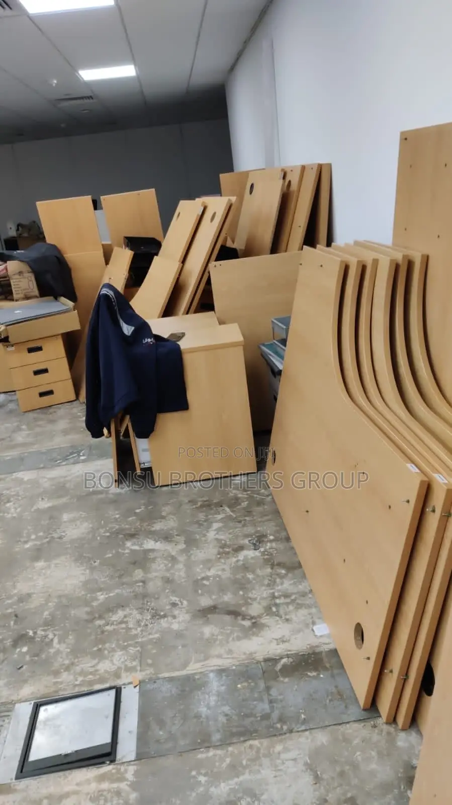 Office Table For Sale