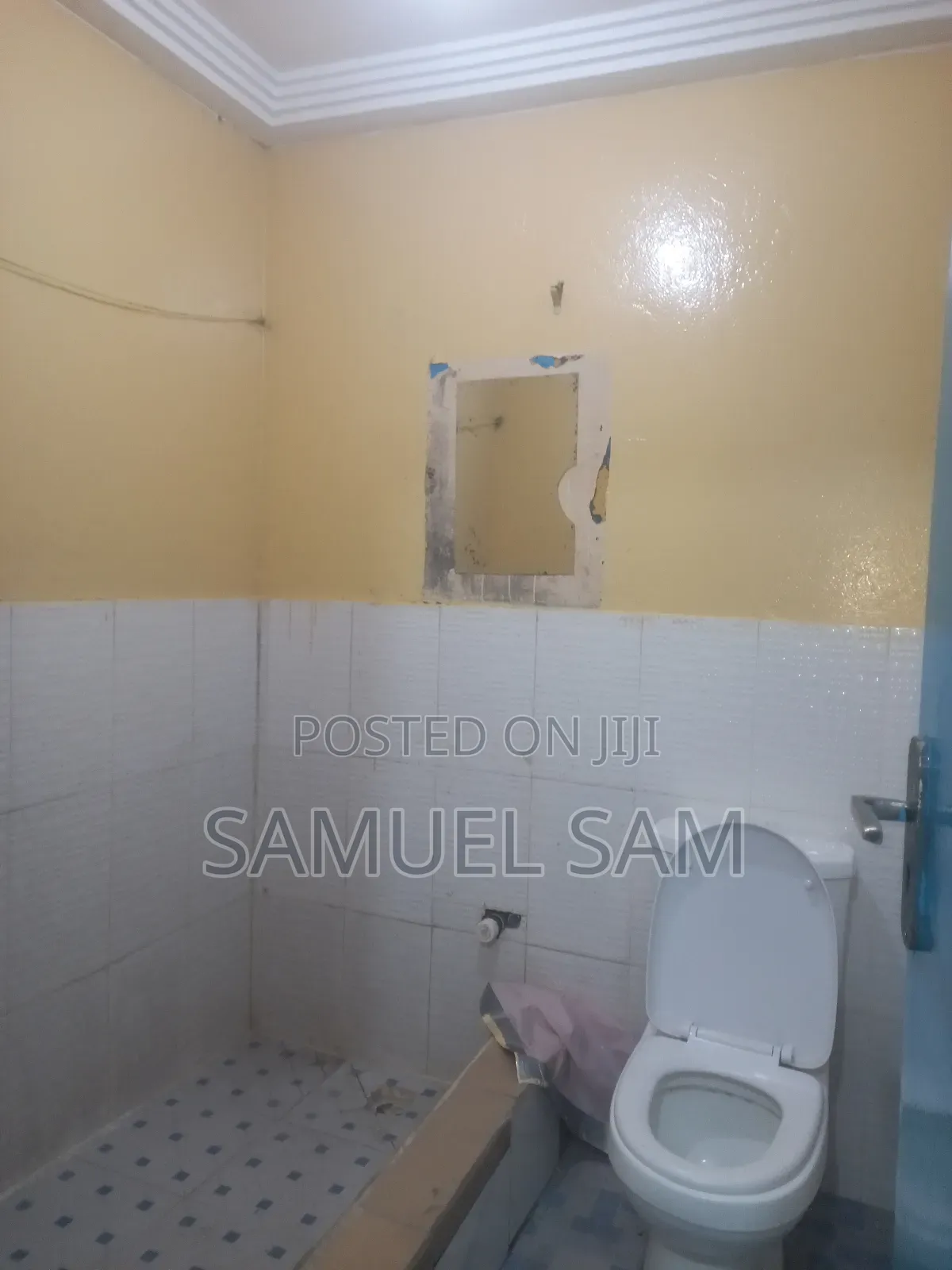 2bdrm Apartment in Com.11, Tema Metropolitan for rent