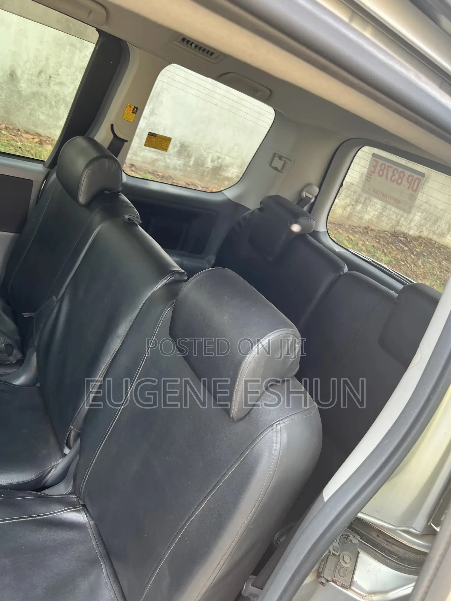 Toyota Voxy 2009 Silver