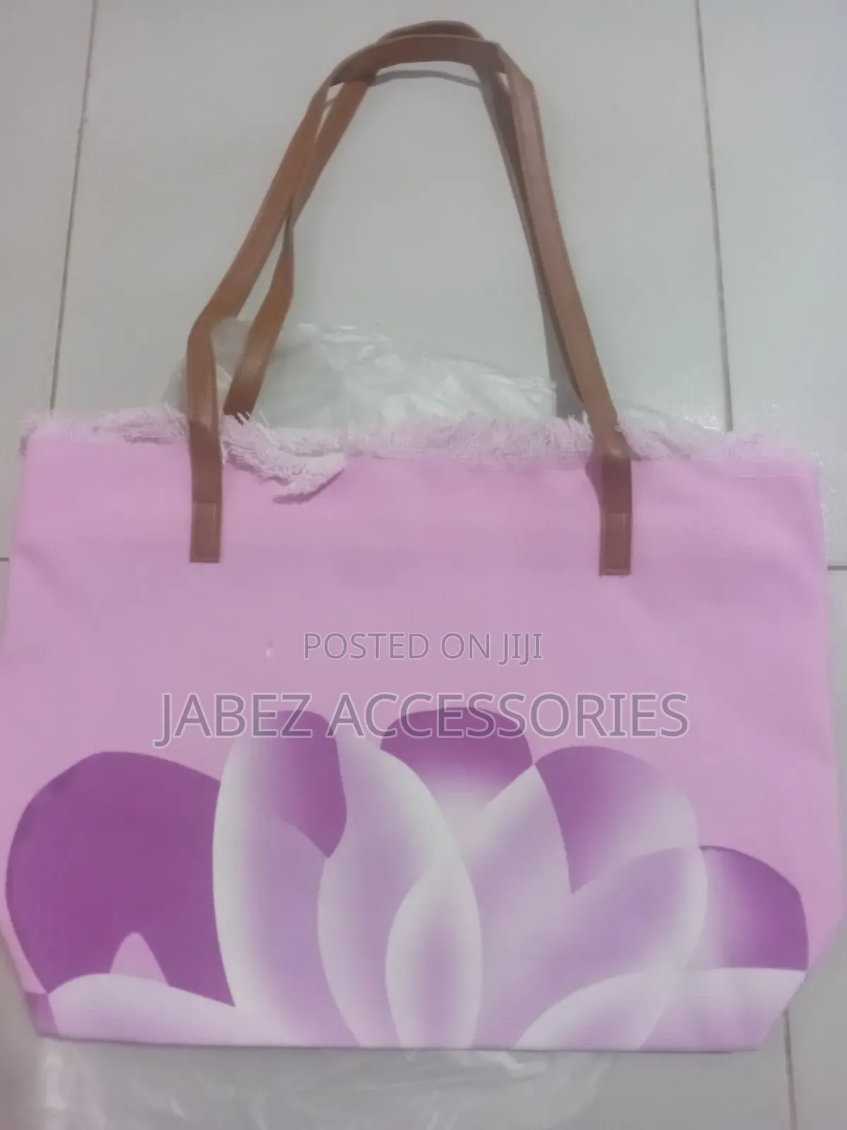 Tote Bag With Zip