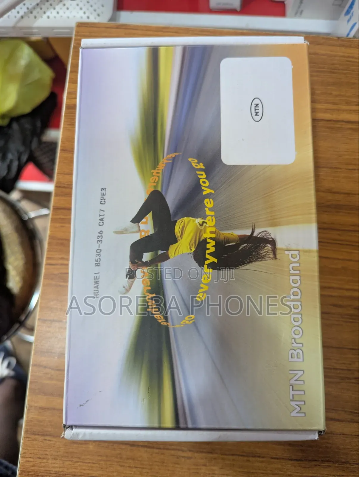Huawei Cat7 Universal Turbonet Router With Free Power Bank
