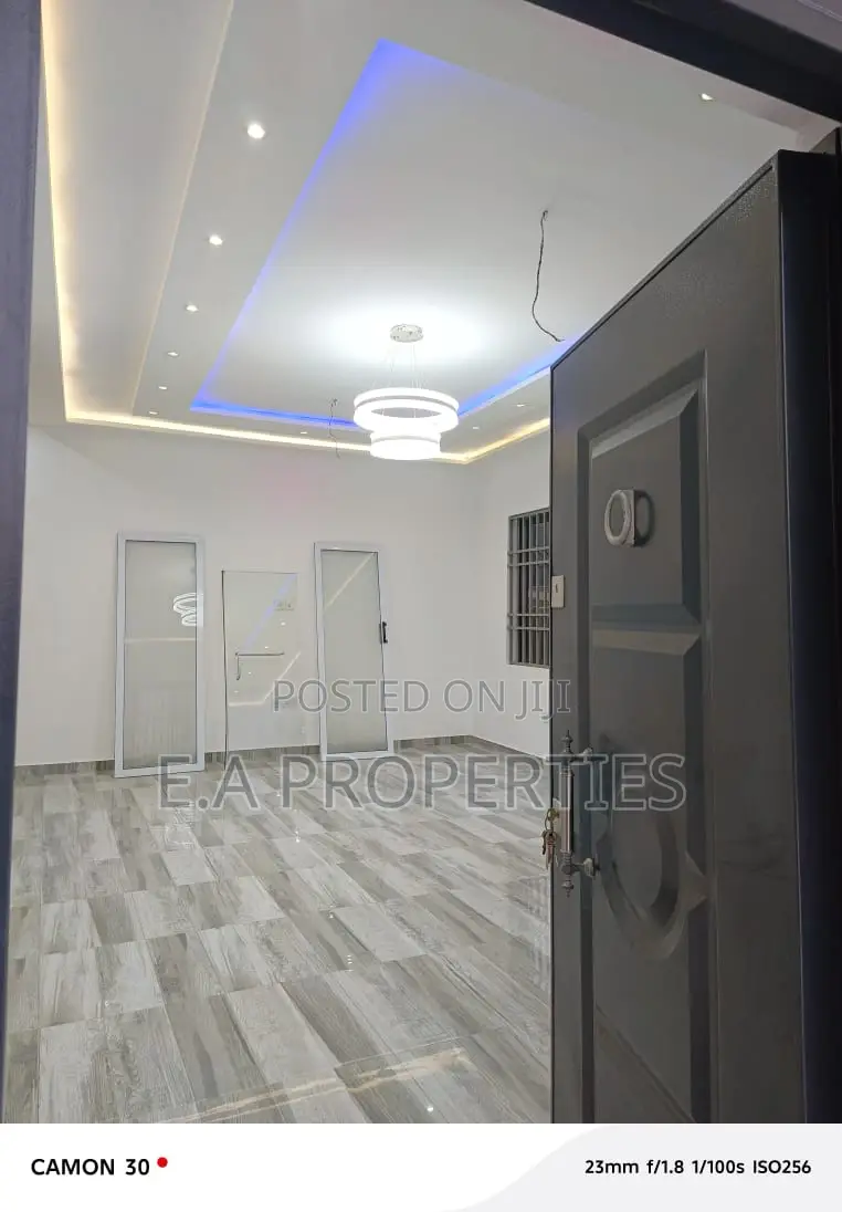 4bdrm House in Ea Properties, SDA Area for sale