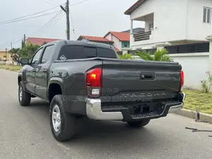 Toyota Tacoma SR 4x2 Access Cab 127.4 in. WB 2020 Gray