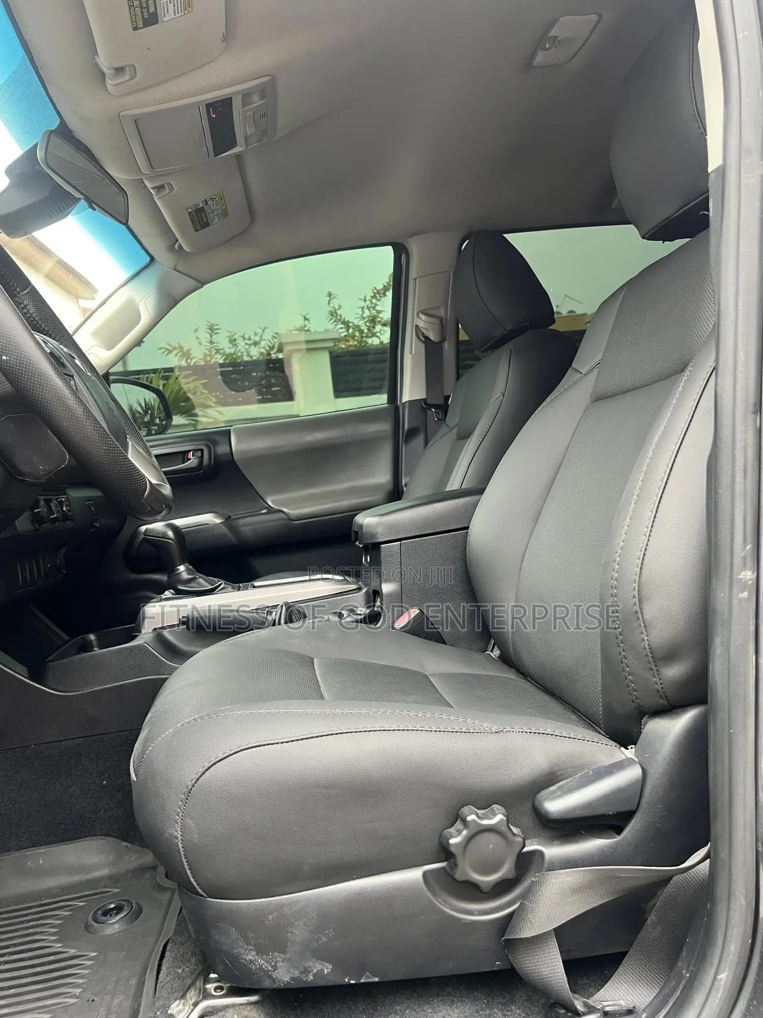 Toyota Tacoma SR 4x2 Access Cab 127.4 in. WB 2020 Gray