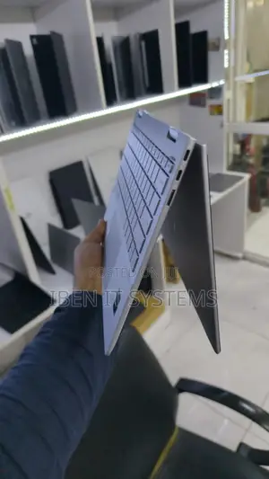 Laptop HP Envy 13 8GB Intel Core i7 SSD 1T