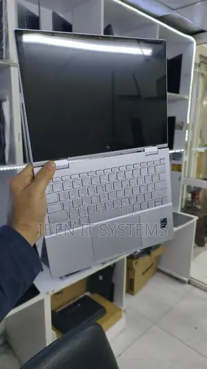 Laptop HP Envy 13 8GB Intel Core i7 SSD 1T