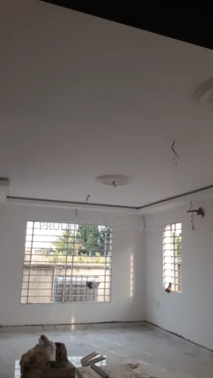 4bdrm Apartment in Weija for sale