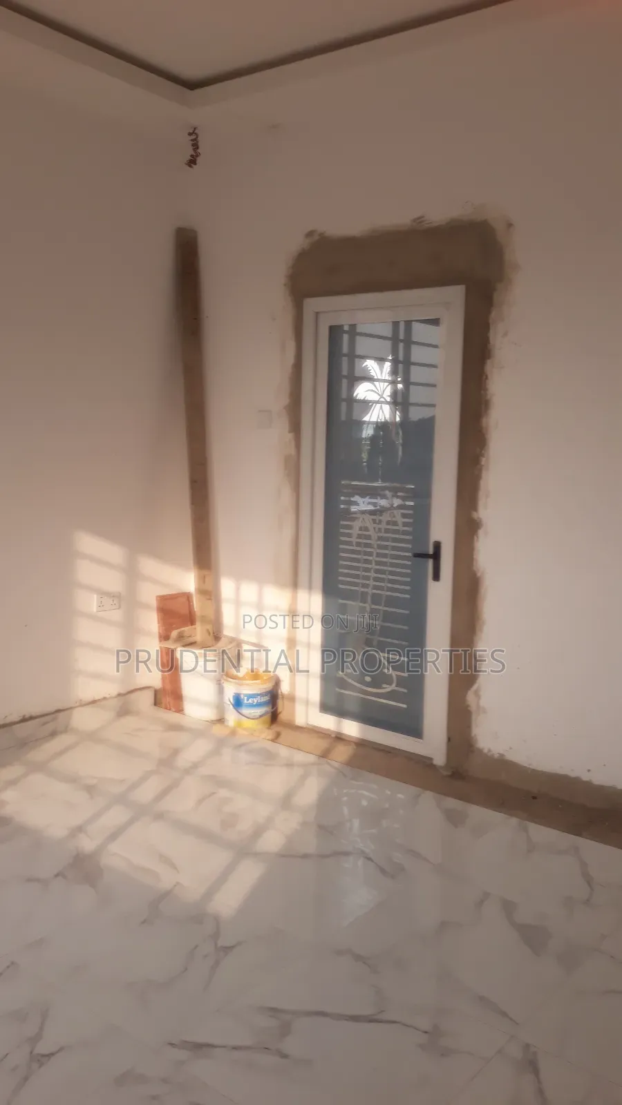 4bdrm Apartment in Weija for sale