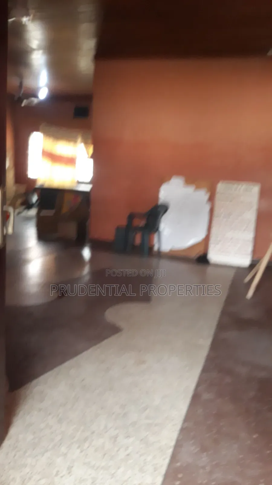 5bdrm House in Taifa-Burkina for sale