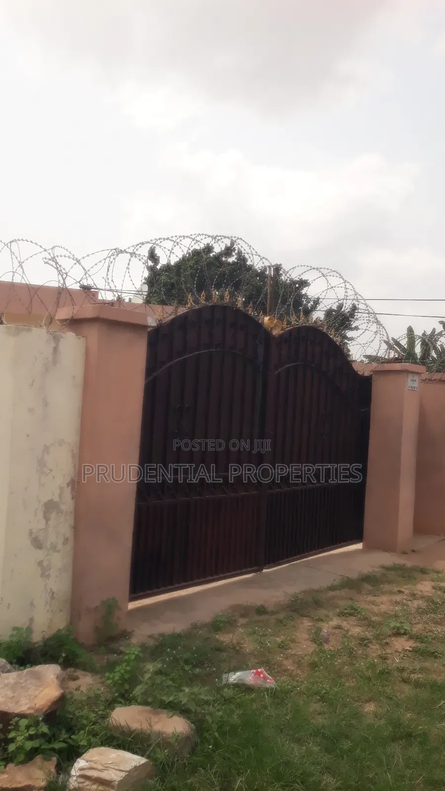 5bdrm House in Taifa-Burkina for sale