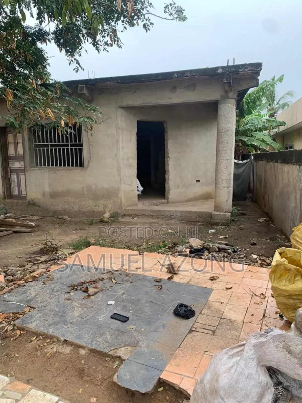 2bdrm House in Dansoman Estate, Accra Metropolitan for sale