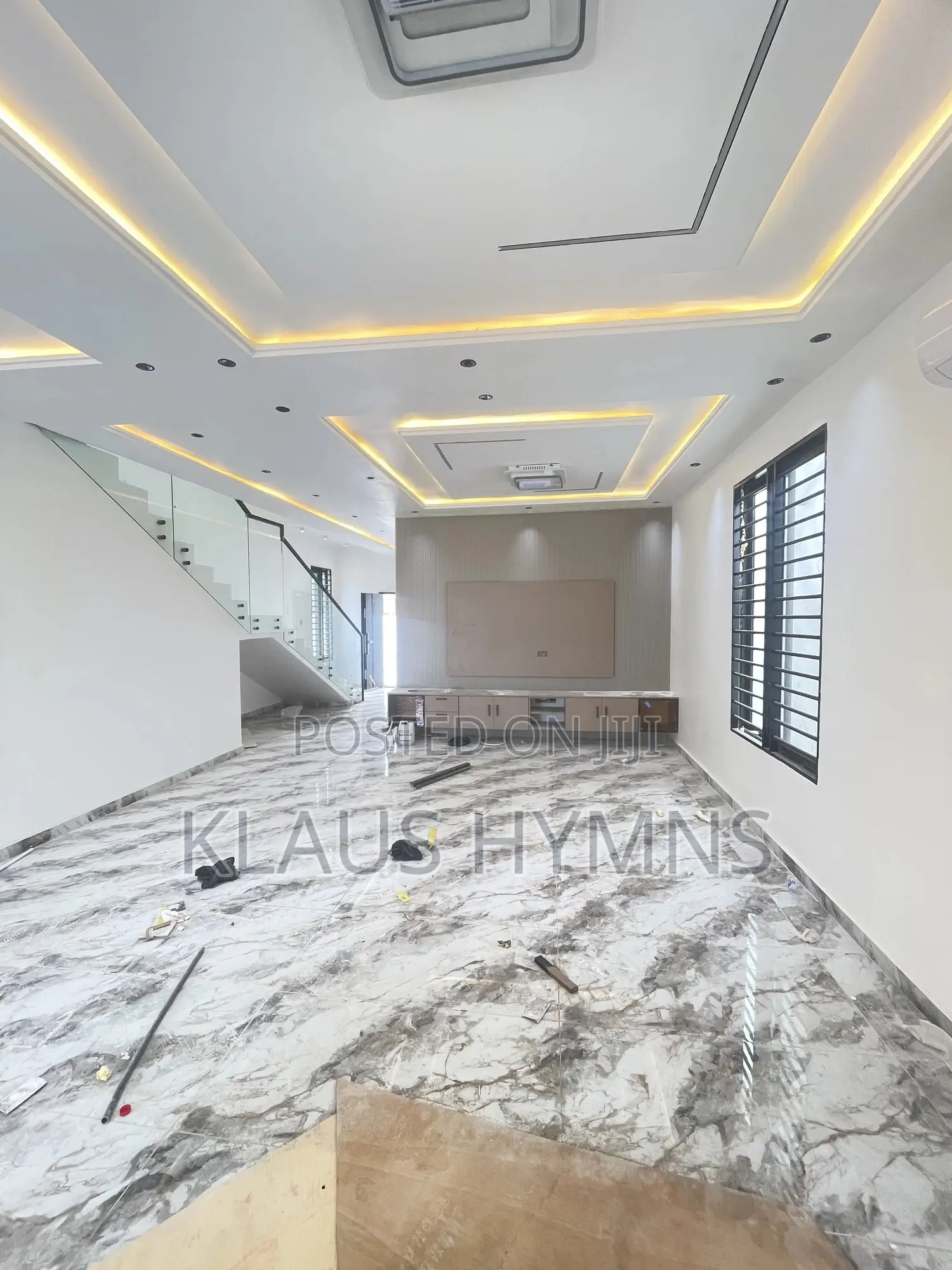Furnished 4bdrm House in Graymanproperties, Lake Side Estate for sale