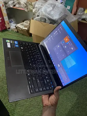 Laptop Acer TravelMate TimelineX 8481T 4GB Intel Core I7 HDD+SSD 16 GB