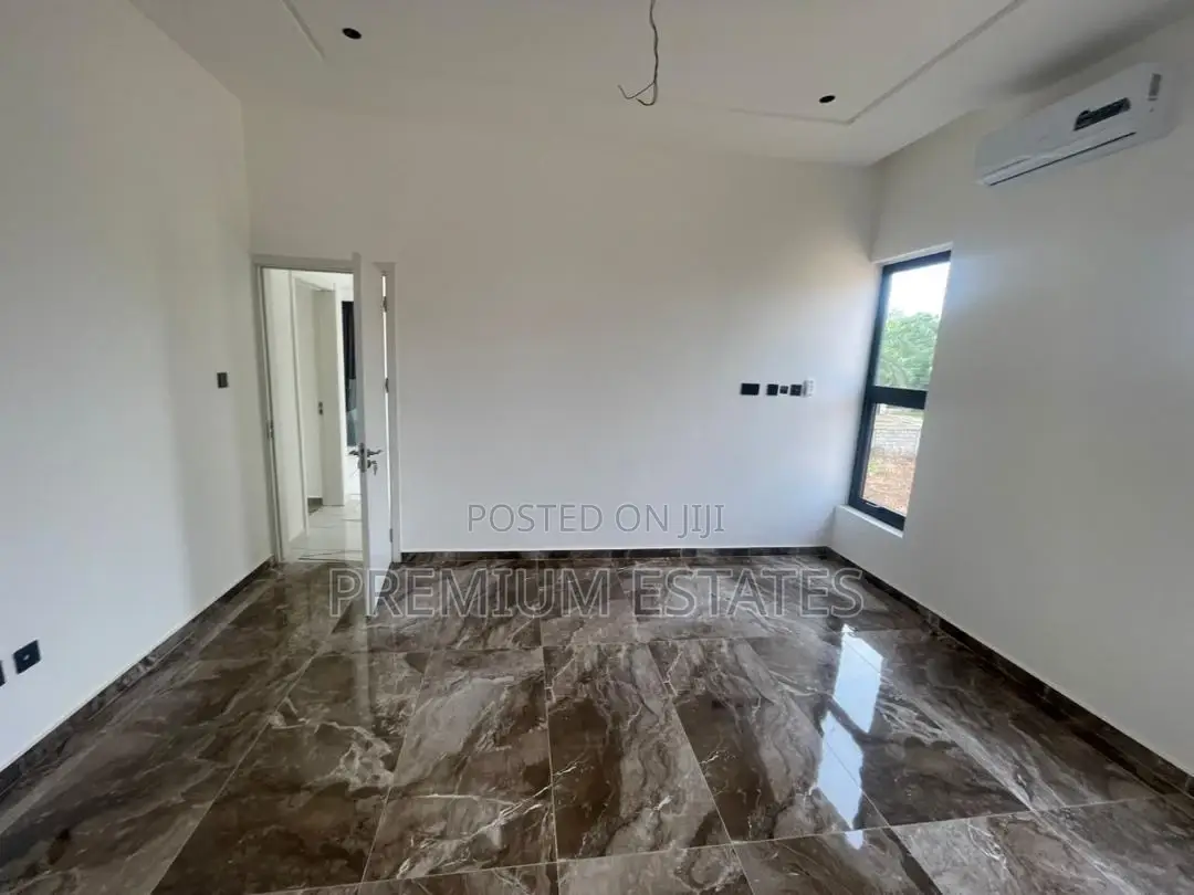 4bdrm House in Kwabenya for sale