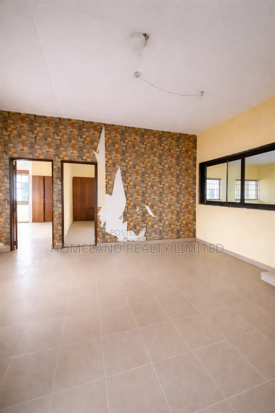 4bdrm Bungalow in State Housing, Kasoa for rent