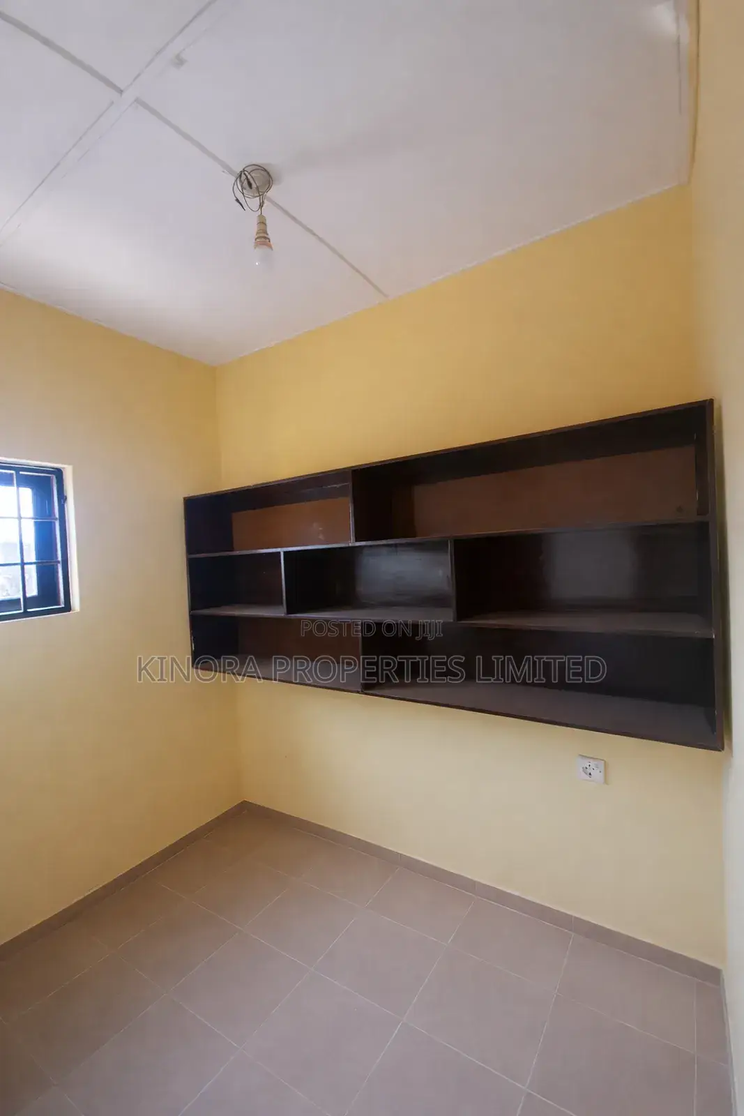 4bdrm Bungalow in State Housing, Kasoa for rent