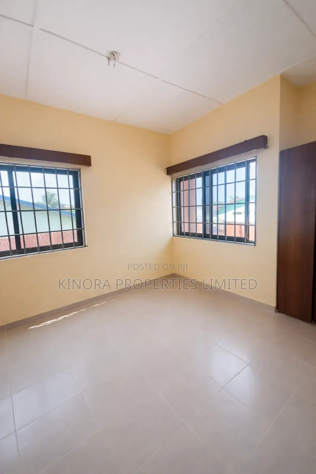 4bdrm Bungalow in State Housing, Kasoa for rent