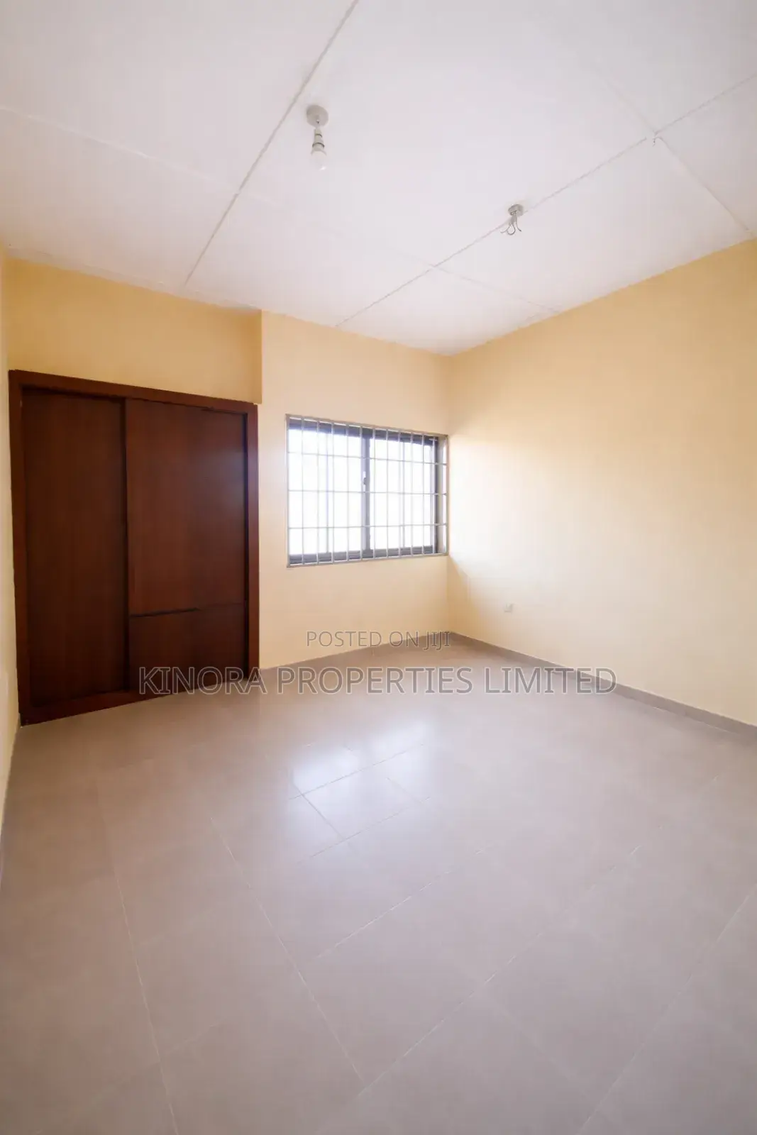 4bdrm Bungalow in State Housing, Kasoa for rent