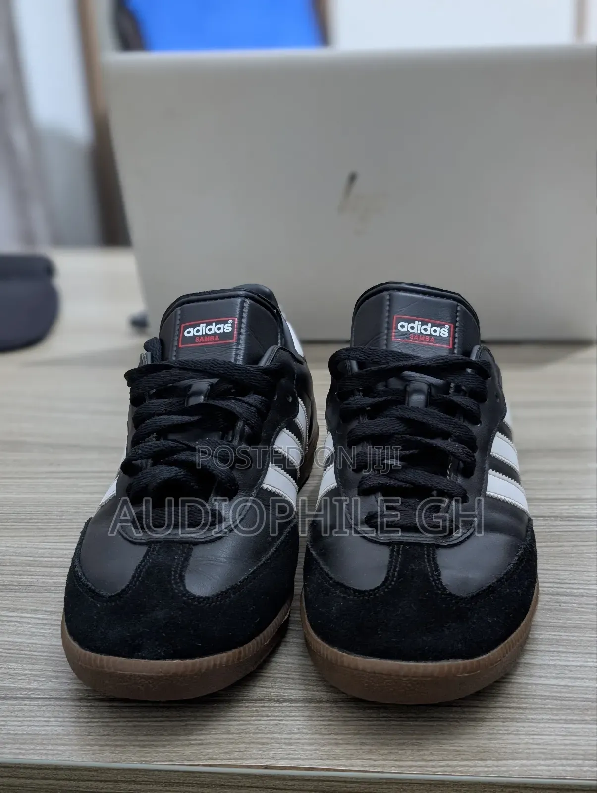 Preowned Adidas Samba Classic Sneakers