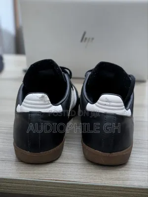 Preowned Adidas Samba Classic Sneakers