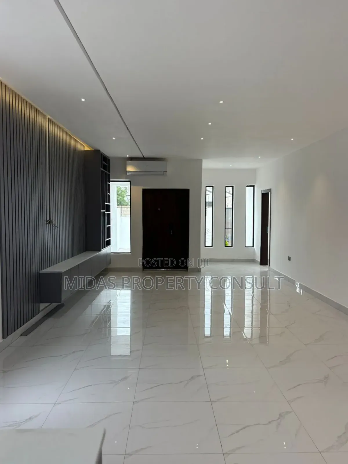 3bdrm House in New Legon, Lake Side Estate for sale