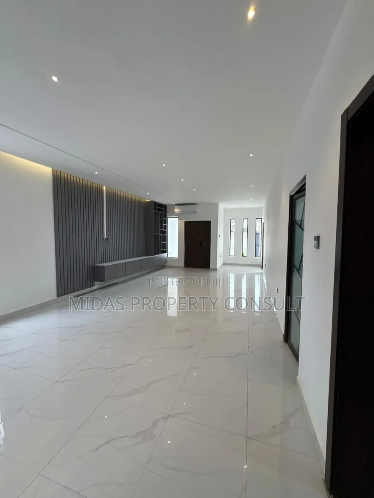 3bdrm House in New Legon, Lake Side Estate for sale