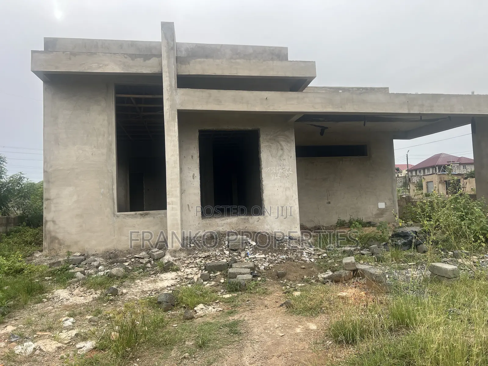 3bdrm House in Franko Properties, School Junction for sale