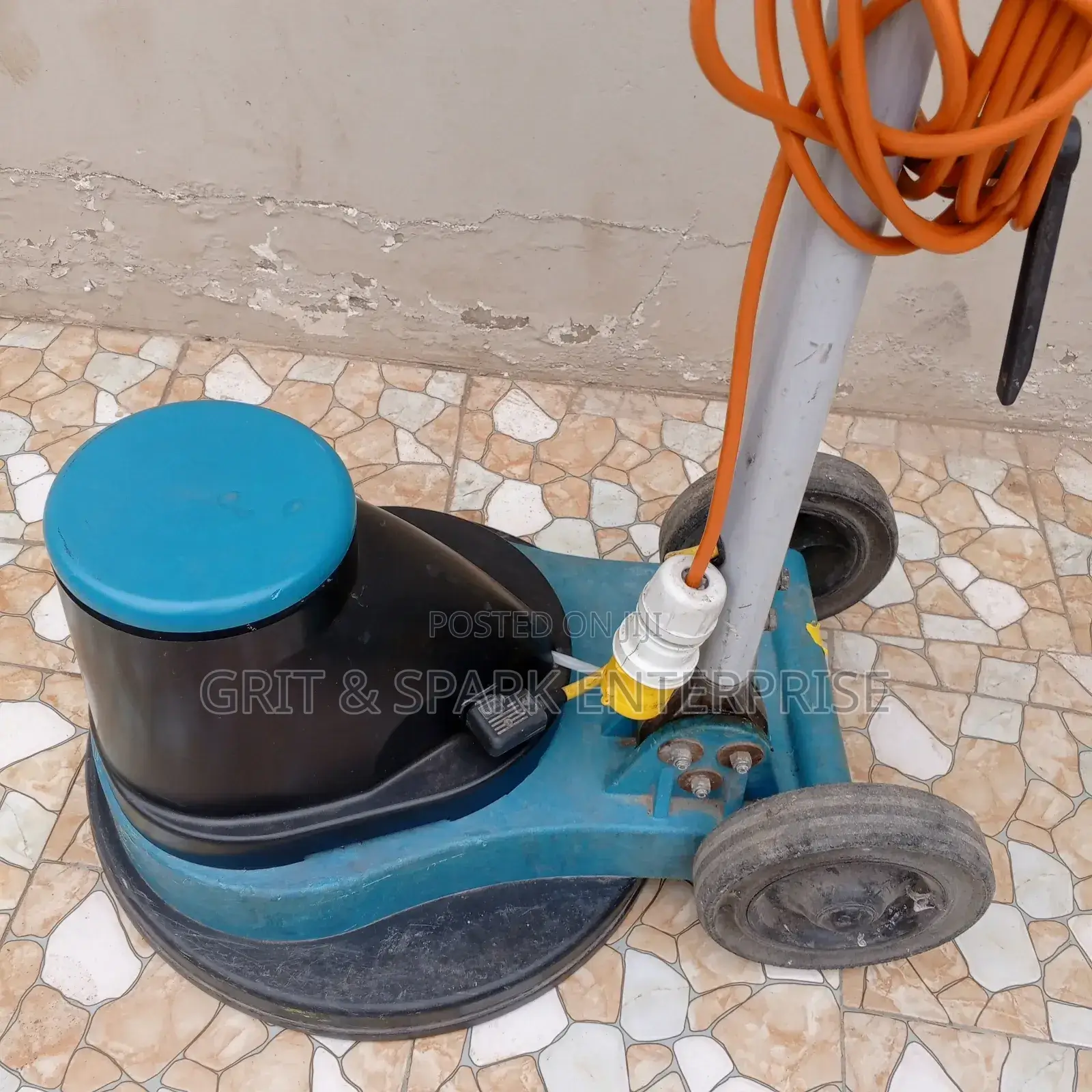 Truvox Orbis Eco-200 Industrial Scrubbing/Polishing Machine From Uk