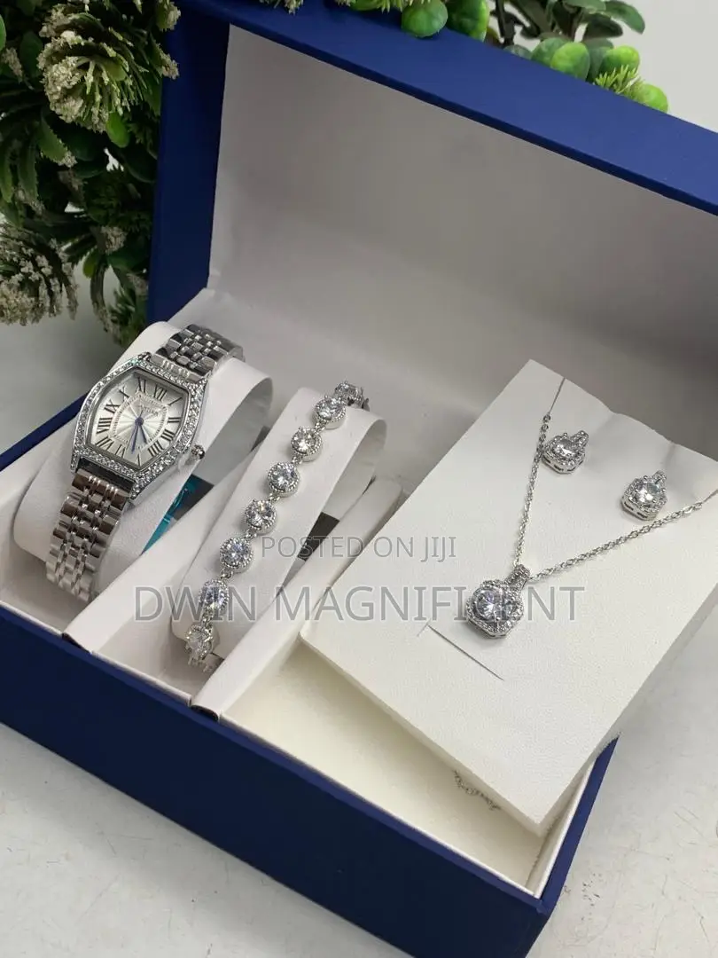 Valentine Gift for a Queen