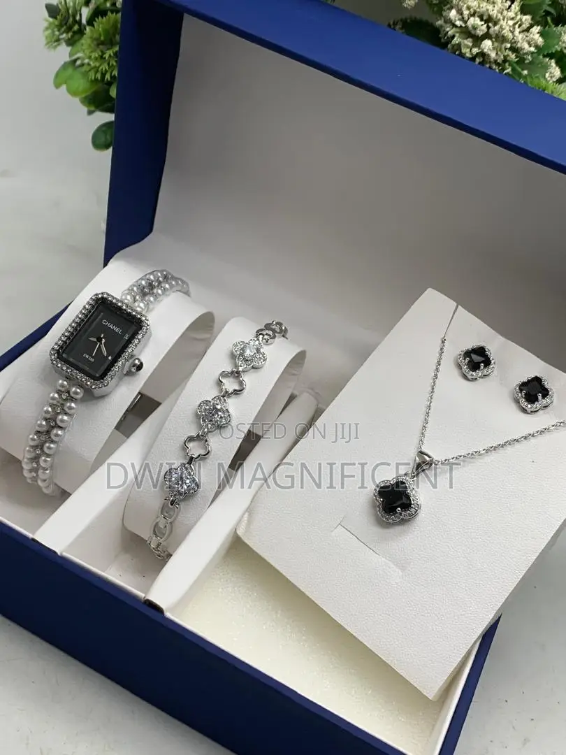 Valentine Gift for a Queen