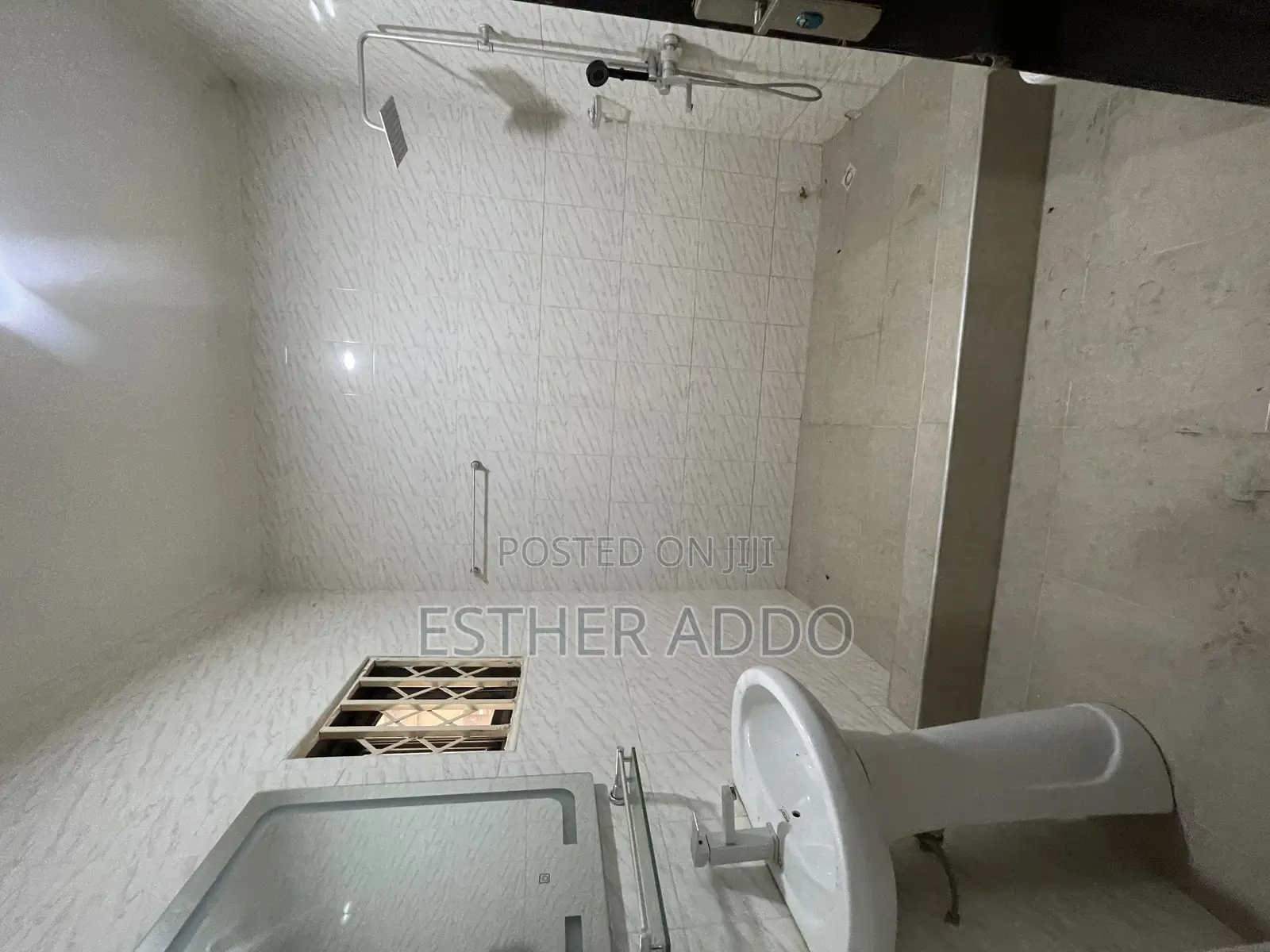 3bdrm Duplex in Oyarifa Mall Area for rent