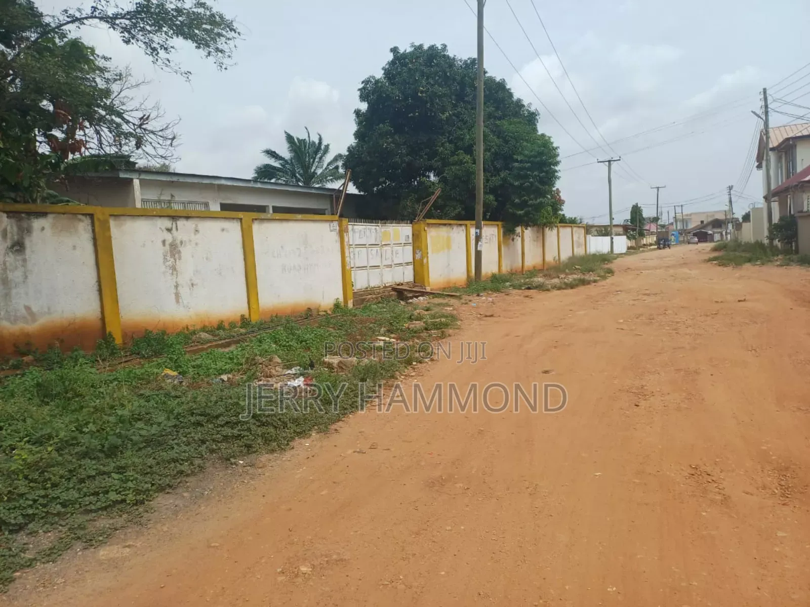 4bdrm House in Achimota Petroleum for sale