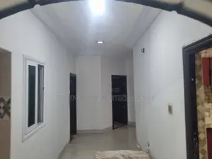 4bdrm House in Oyibi, Valley View Area for sale