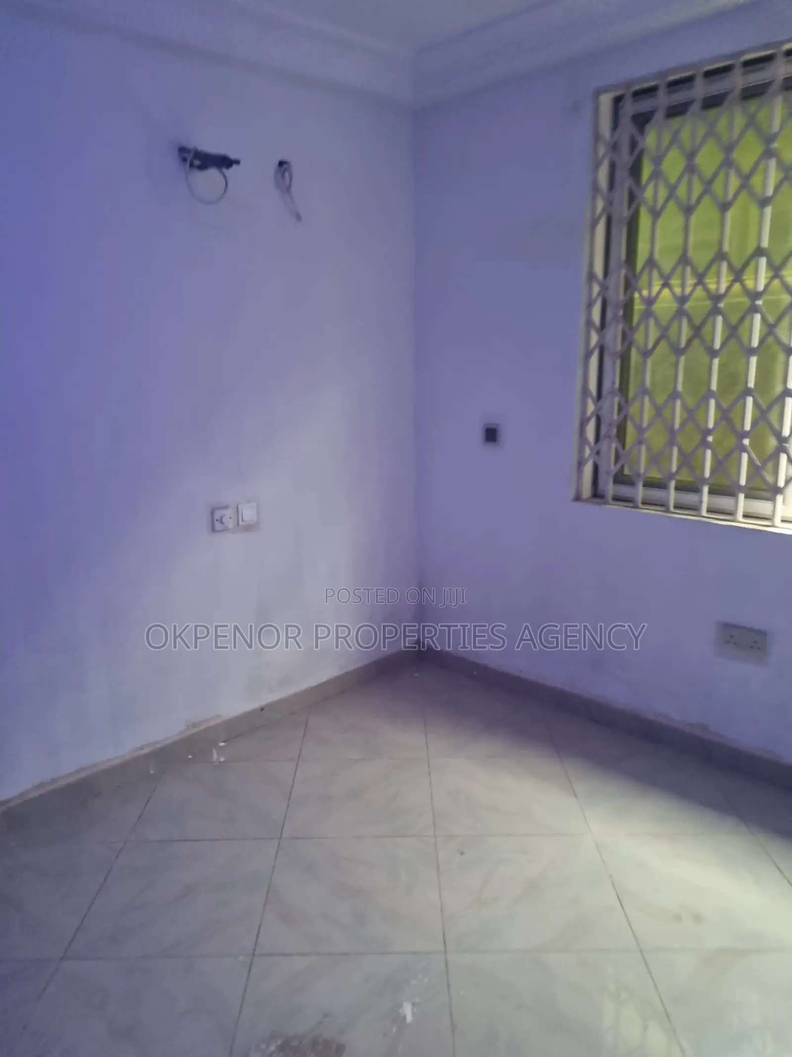 4bdrm House in Oyibi, Valley View Area for sale