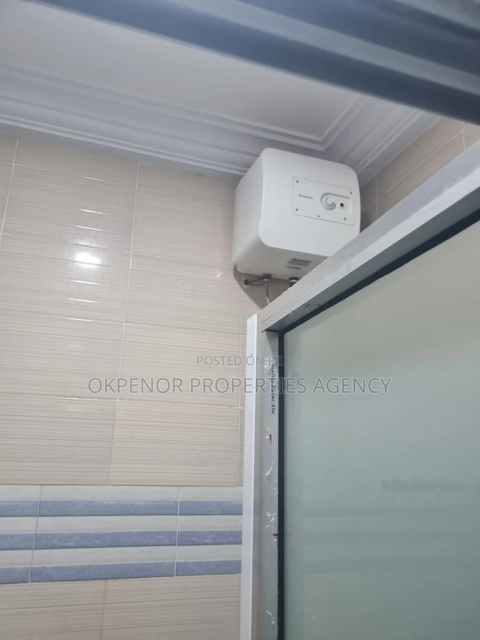 4bdrm House in Oyibi, Valley View Area for sale