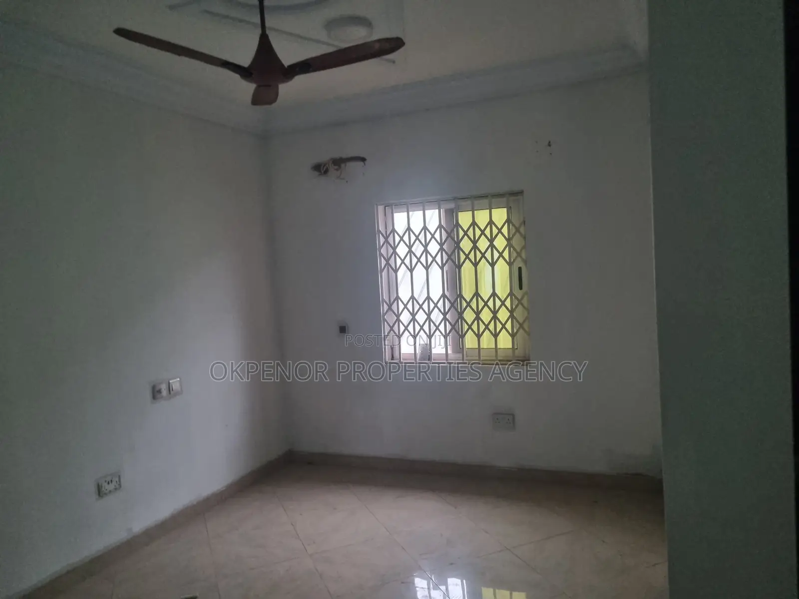 4bdrm House in Oyibi, Valley View Area for sale
