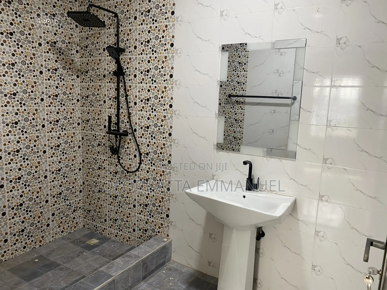 2bdrm Apartment in Pokuasi Maurer, Pokuase for rent