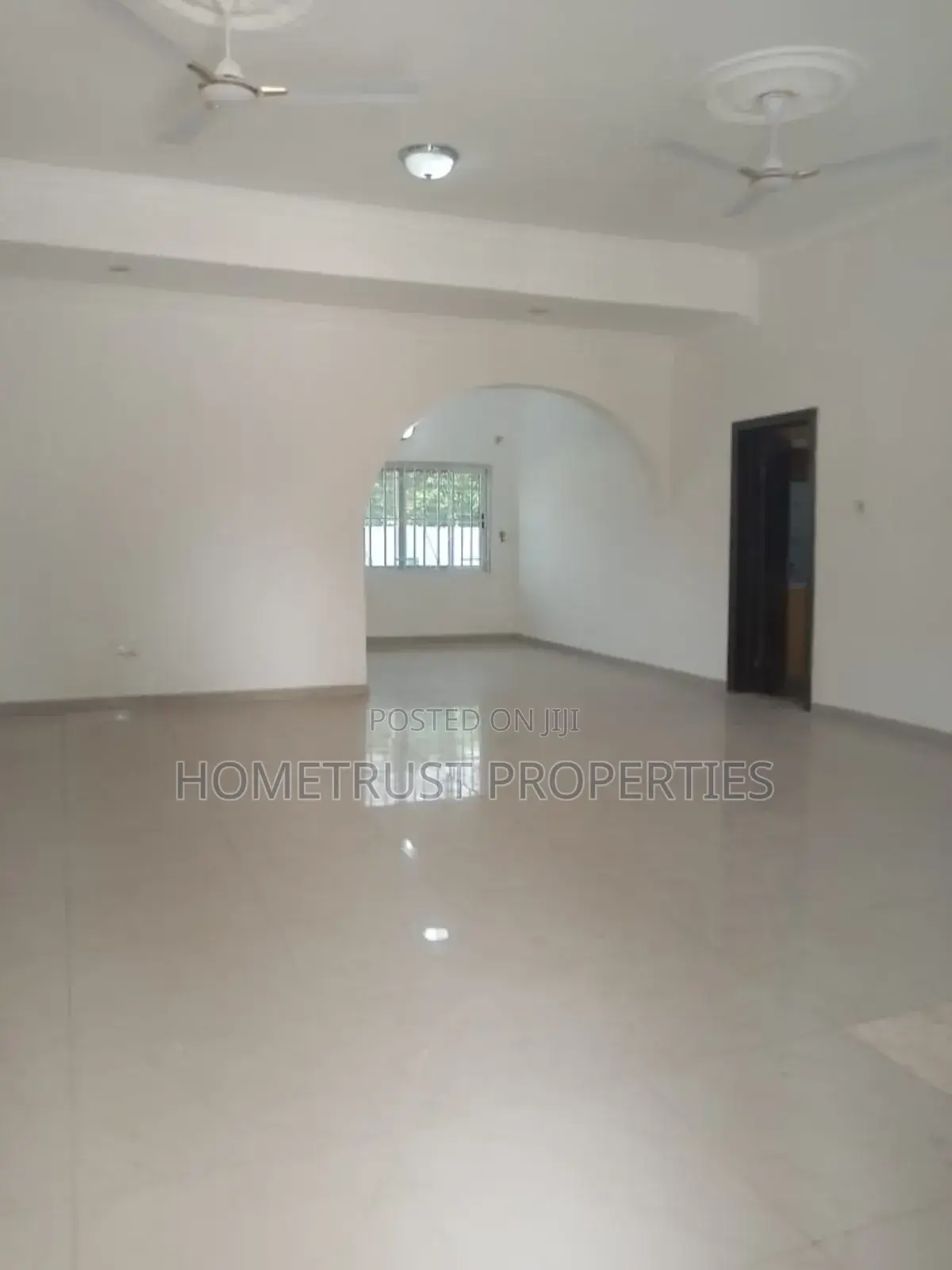 6bdrm House in Hometrust Properties, Amasaman for sale