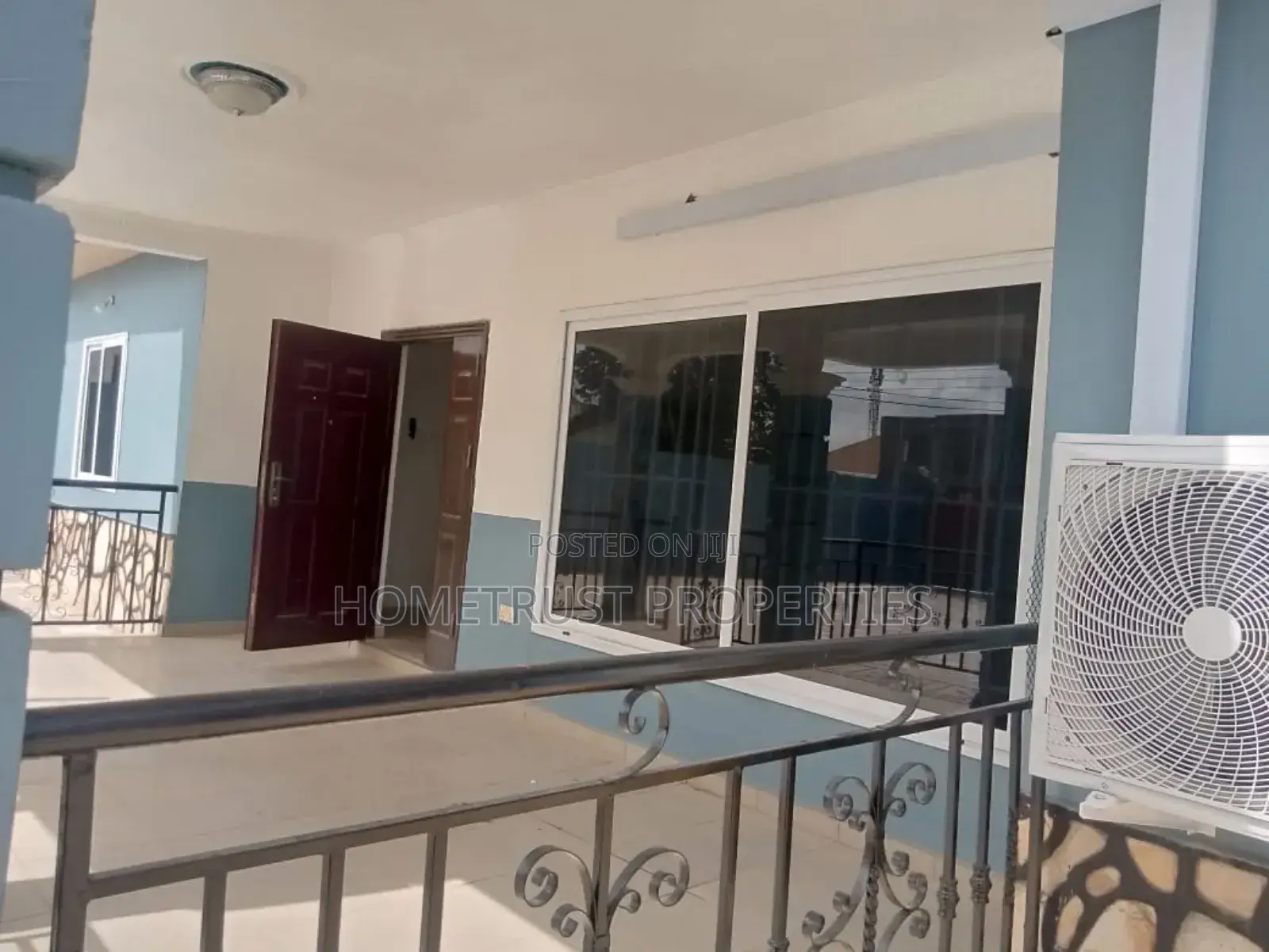 6bdrm House in Hometrust Properties, Amasaman for sale