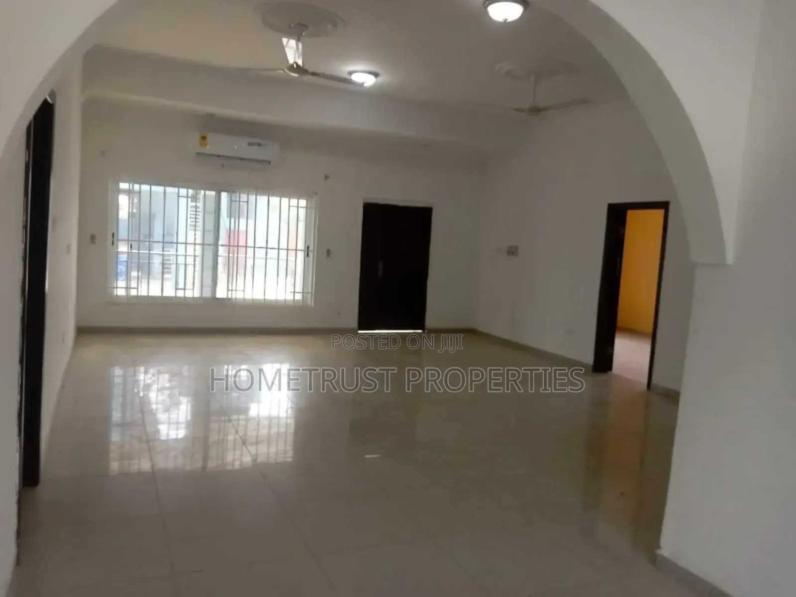 6bdrm House in Hometrust Properties, Amasaman for sale