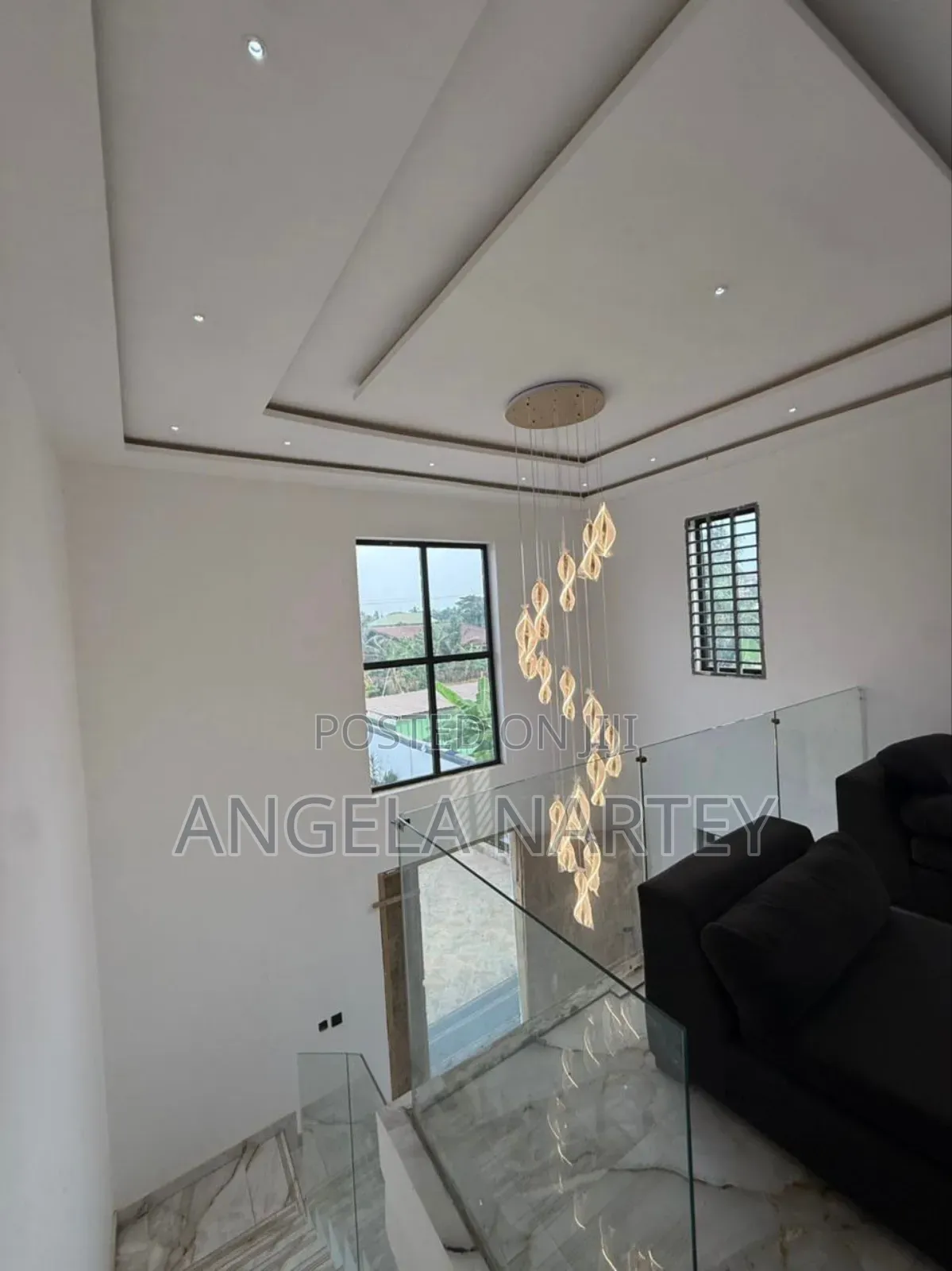 5bdrm House in Adenta Ssnit for sale